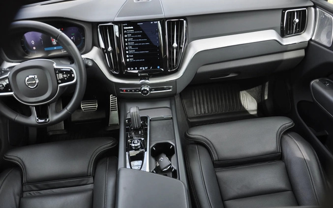 Volvo XC 60 cena 269000 przebieg: 16000, rok produkcji 2021 z Busko-Zdrój małe 781